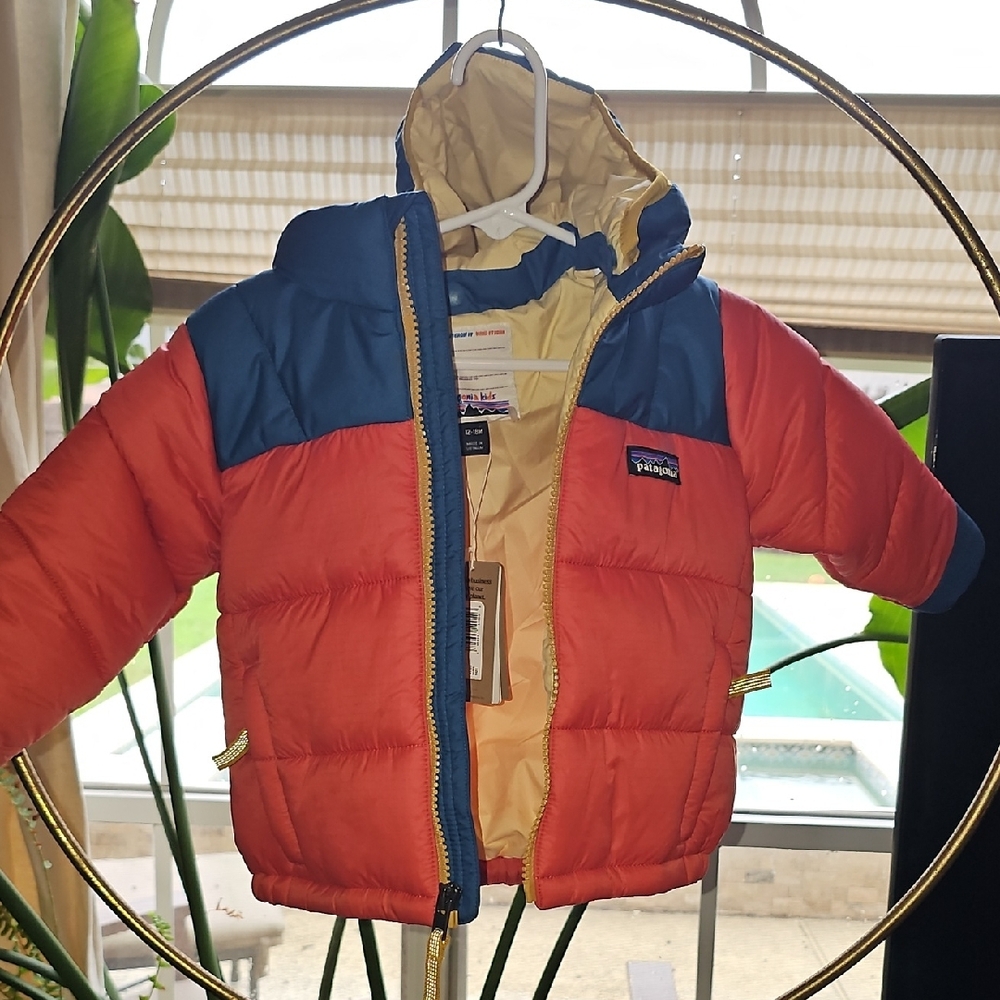 Patagonia Kids Puffer Jacket - Red and Blue - Picture 5 of 8